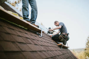 Local Roofers in Gannon University, PA
